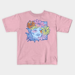 Wavy Square with woman's face and pastel colored daisies Kids T-Shirt